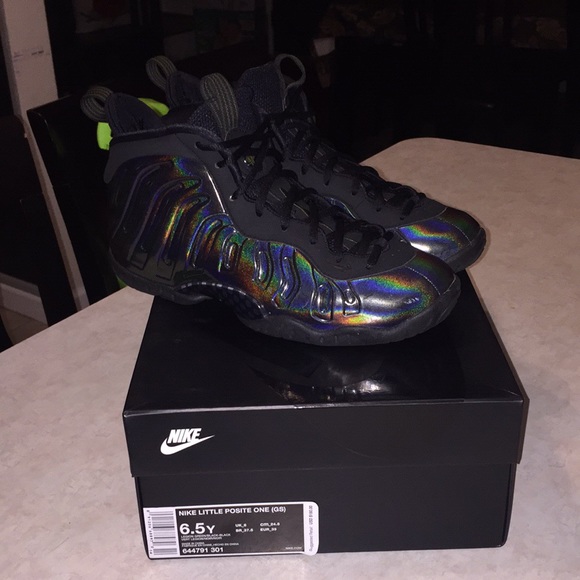 Nike foamposite 6.5Y - Picture 2 of 8